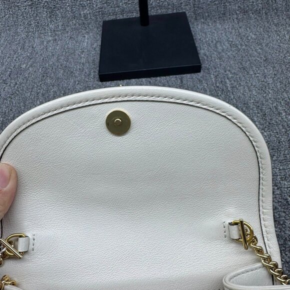 Gucci Rajah White Leather Shoulder Bag c - Picture 13 of 16